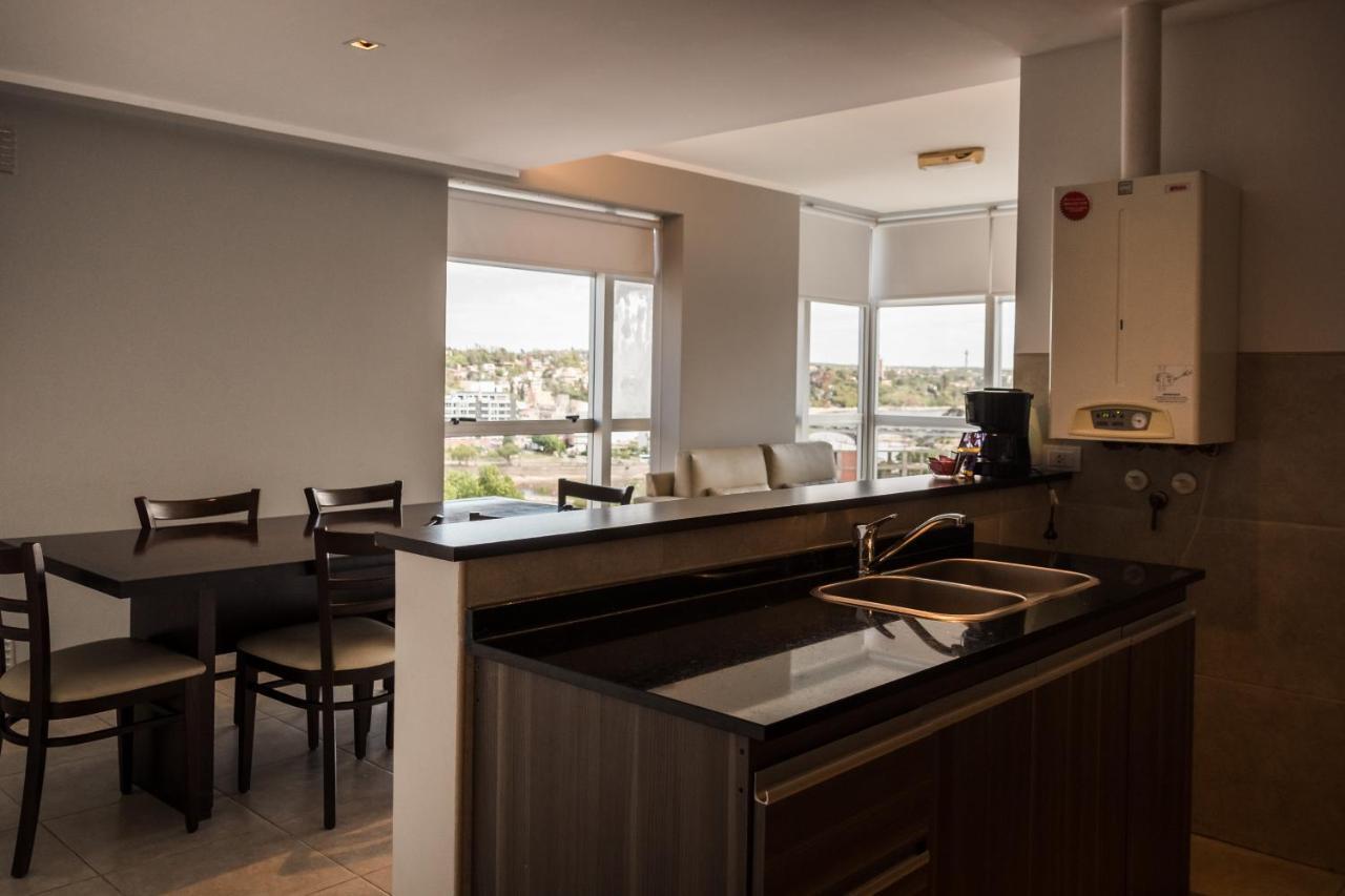 Amérian Carlos Paz&Suites Villa Carlos Paz Esterno foto